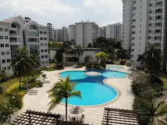 Located in District 18, the 419-unit Elias Green condominium was completed in 1994.