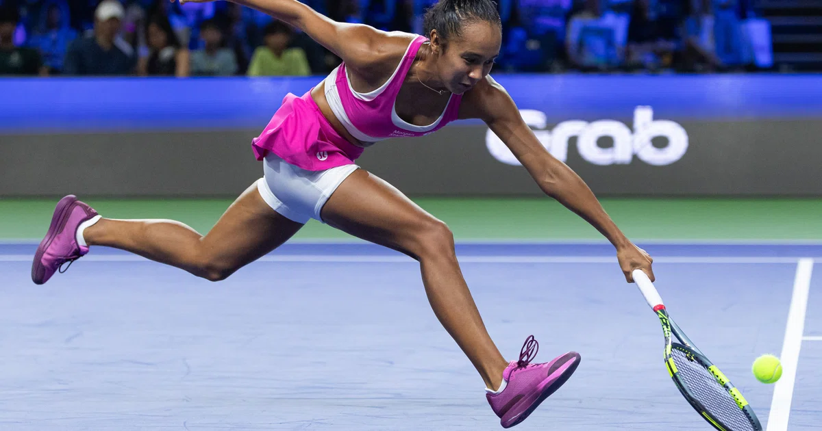 From wildcard to champion: Dominant Leylah Fernandez wins Singapore tennis crown in style - The Business Times