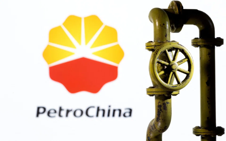 PetroChina earlier this month shut a 90,000 bpd crude distillation unit indefinitely at Dalian, sources said, one of the country’s oldest refineries, with history dating to 1933.
