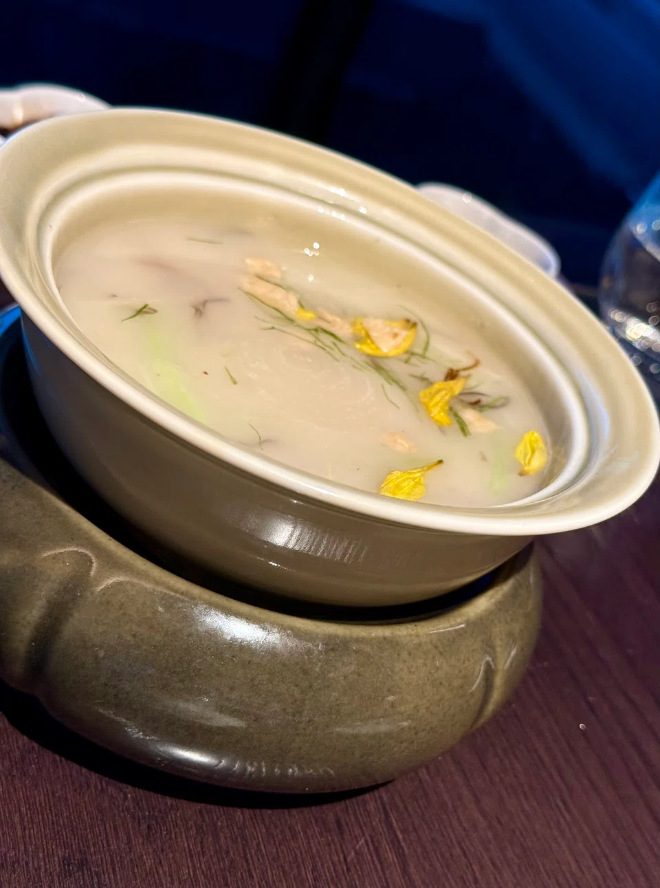 Braised spotted grouper soup.