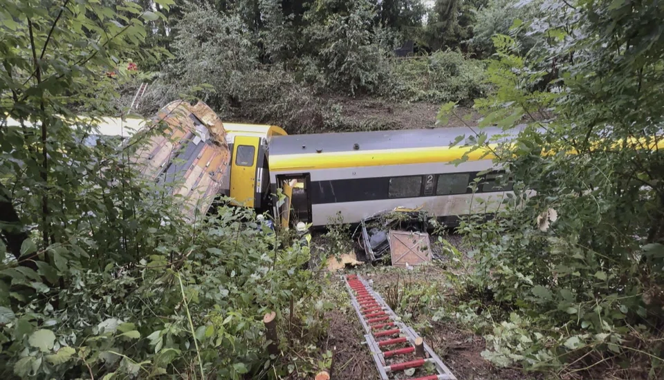 About 100 passengers were aboard the train, when the accident occurred at around 6.10 pm (1610 GMT) near the town of Riedlingen in Baden-Wuerttemberg state.