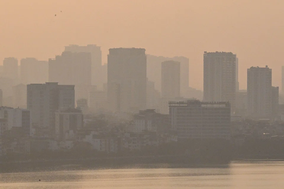 Hanoi has consistently ranked among the world’s ten most polluted cities in recent days and the forecast is for conditions to deteriorate further.
