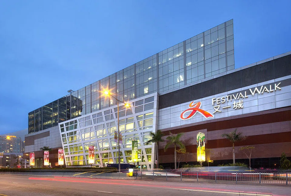 The Reit's improved fourth-quarter financials are due to a strong Singapore performance and stable contributions from its asset in Hong Kong, Festival Walk (above).