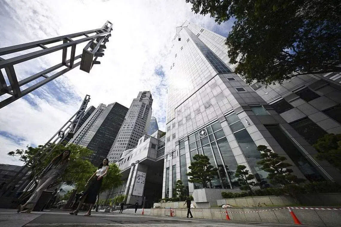 Large MNEs accounted for 73 per cent of Singapore’s total corporate income tax revenue in 2021. 