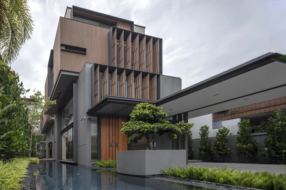 Breaking up the architectural form gives a sense of scale to the building.