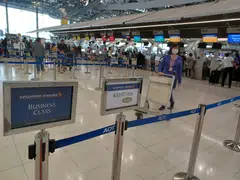 Record passenger load factors – the percentage of available seating capacity filled by paying passengers – as well as higher passenger yields were reported by SIA and Scoot in the quarter to December.
