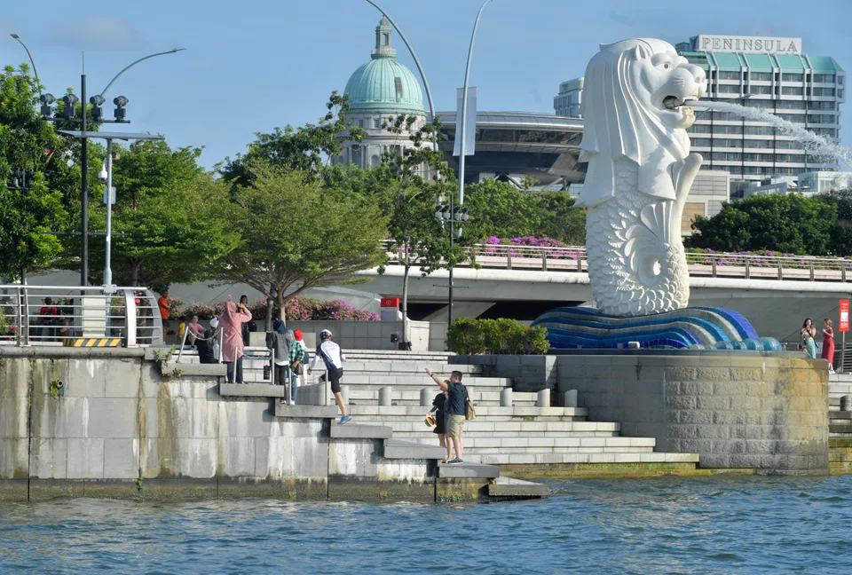 Visitor arrivals in September hit 752,305, from 728,744 in August, recording eight straight months of growth, going by data from the Singapore Tourism Board (STB).