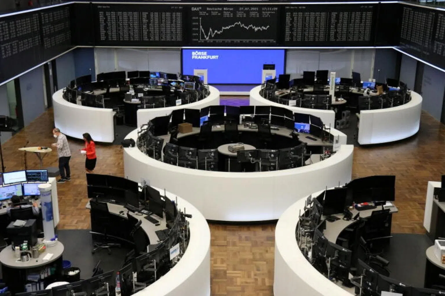 Europe Stocks rise as earnings lift sentiment