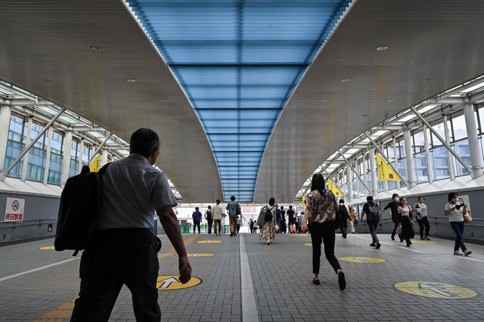 Japan's jobs-to-applicants ratio in July rose to 1.24 from 1.23 in June, labour ministry data showed.