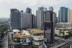 The Philippine economy grew 5.2 per cent in the third quarter, its weakest in more than a year, as adverse weather disrupted government spending and dampened farm output.