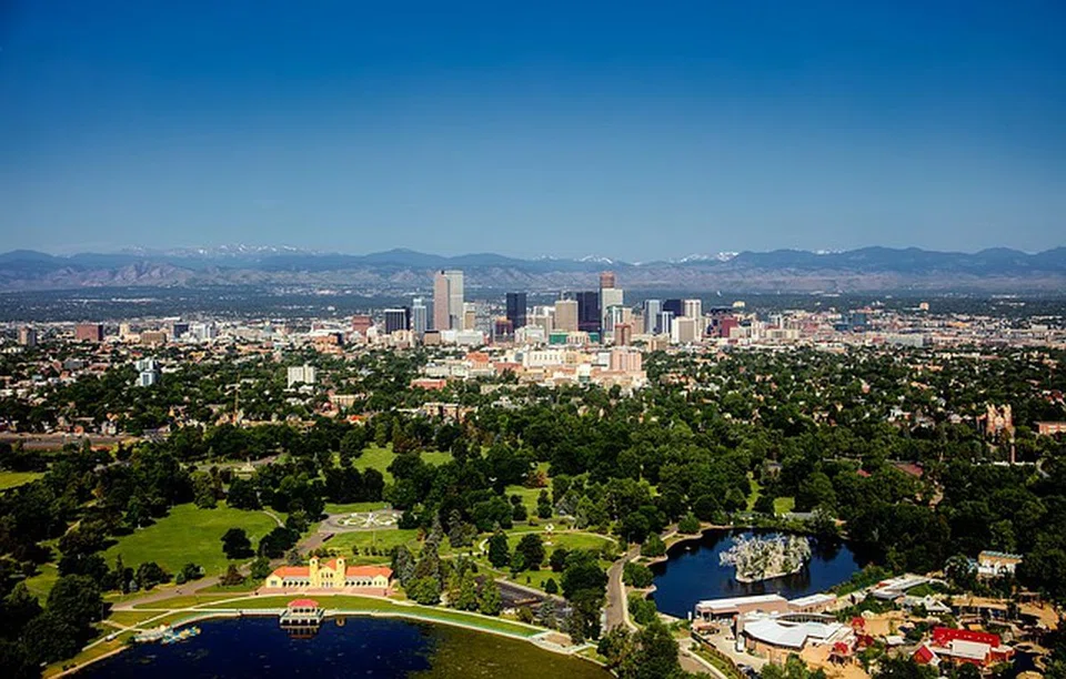Denver is also among the top 10 US metropolitan areas with the highest weekly wages over the past year. 