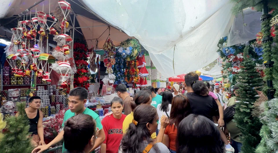 On a seasonally adjusted basis, Philippines' economy grew 1.2 per cent quarter-on-quarter, below the median forecast of 1.6 per cent in a Reuters poll of economists. 