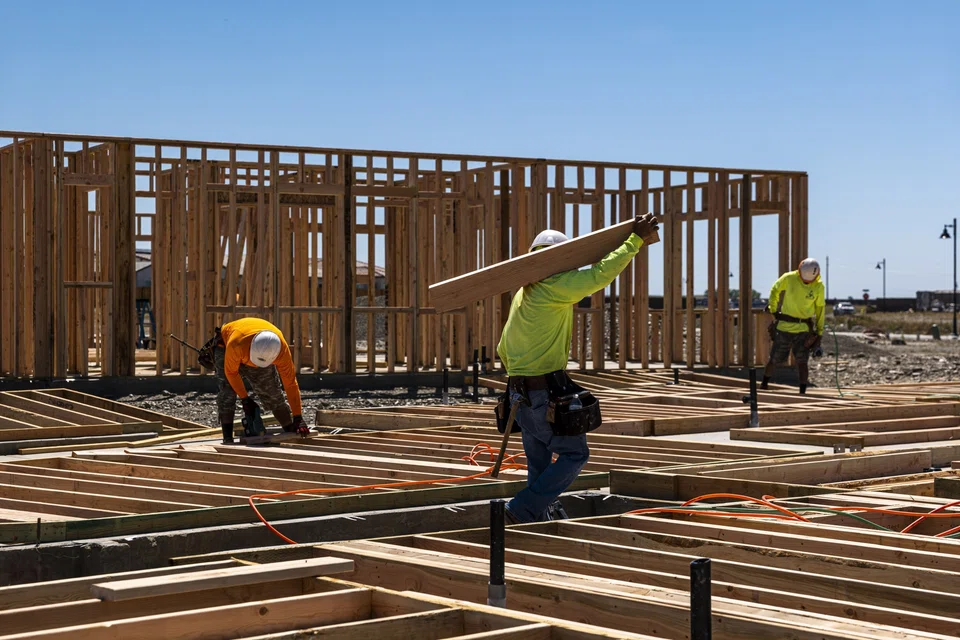 An index of housing market conditions from the National Association of Home Builders (NAHB) and Wells Fargo slipped one point to 42, the lowest level this year.