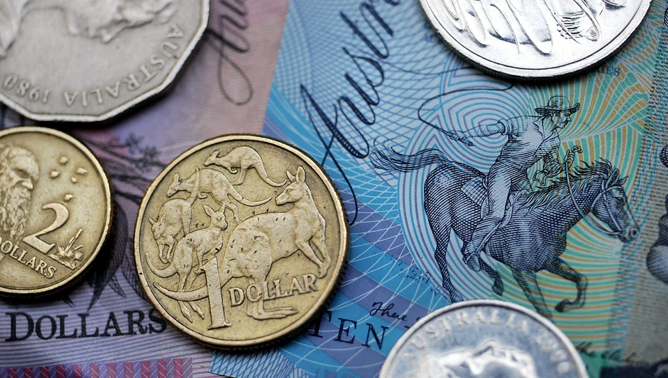 The Australian dollar rose to a five-week high of US$0.6312, breaking the former January top of US$0.6302 and leaving it 1.9 per cent higher on the week.