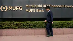 MUFG said executives and employees did not sufficiently understand they needed to comply with rules governing collaboration between commercial banking and brokerage units.