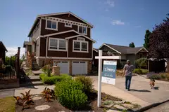 High mortgage rates are weighing on would-be homebuyers who also may be wrestling with concerns about the direction of the economy.