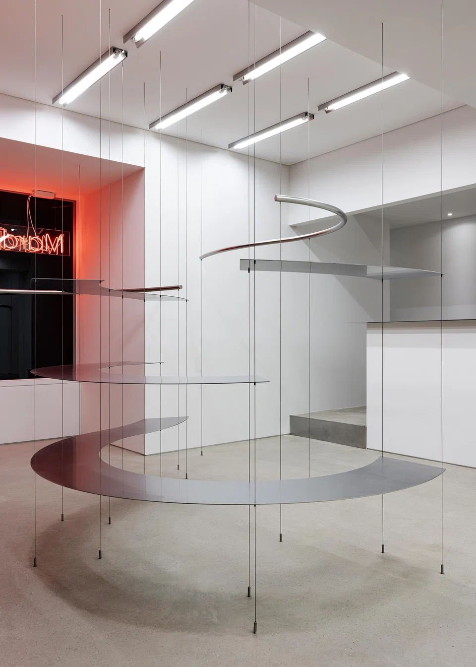Popular fashion brand Mardi Mercredi's store is designed by Dongil Lee's design firm. 


