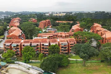 Loyang Valley sits on a 840,648 sq ft plot of land, which now houses 362 apartments. 