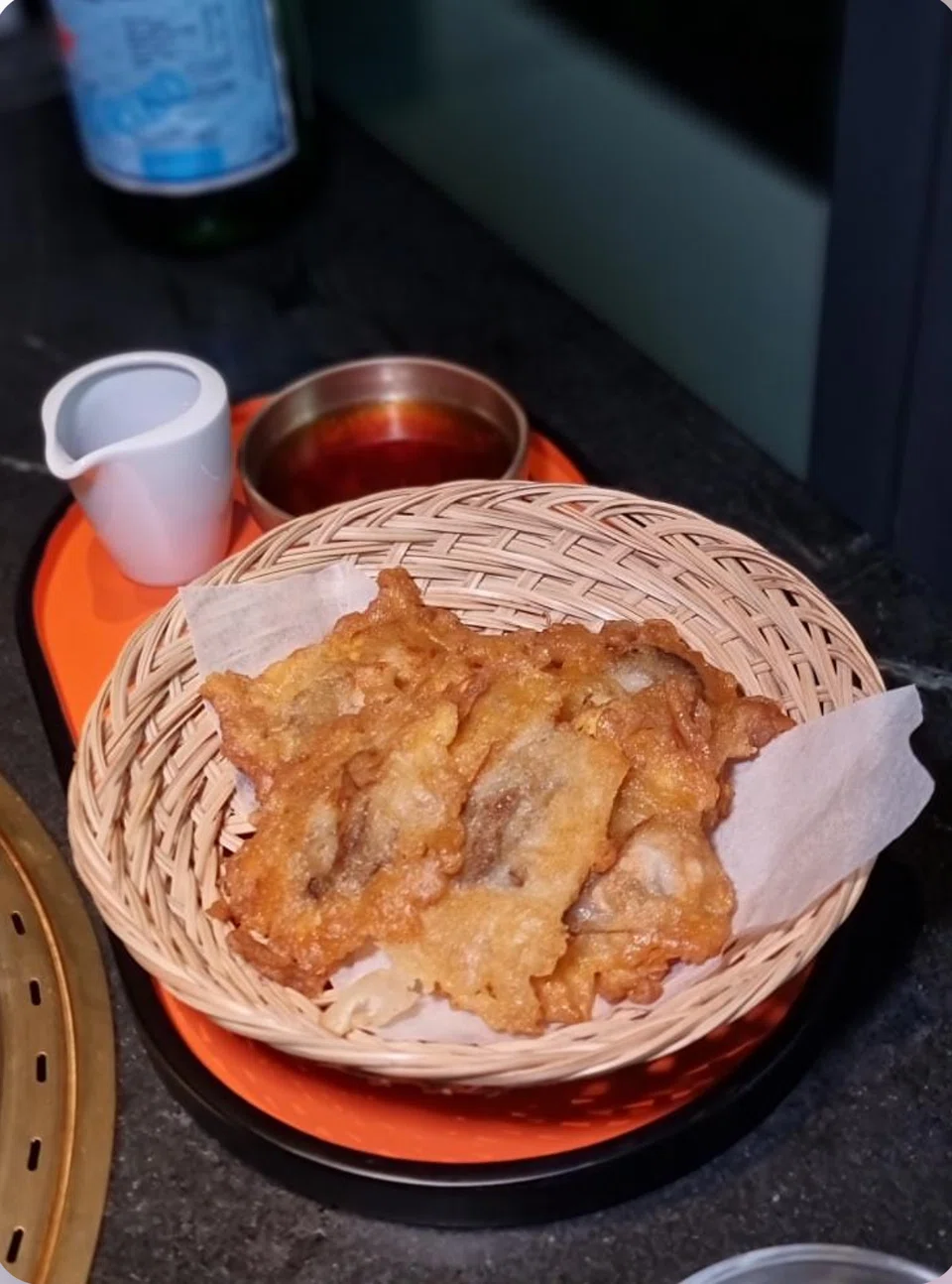 The oyster omelette is a very good rendition of the hawker favourite.