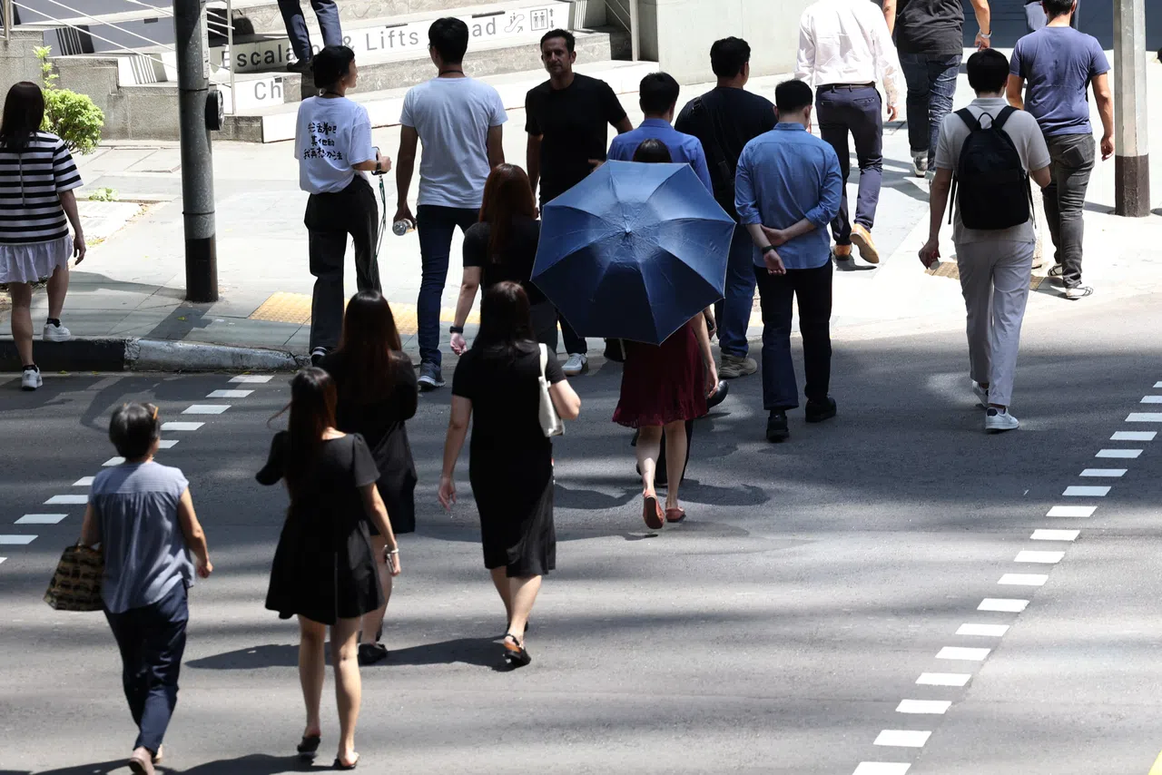 NTUC は労働者のスキル開発と新しい雇用機会への適応を支援します