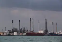 Power generation companies eligible for the grant need to be operating or bidding to operate an advanced CCGT on Jurong Island or Tuas by 2035.