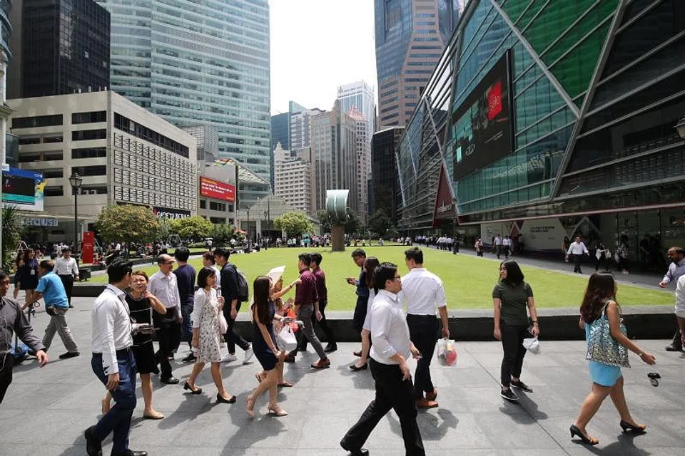 The survey of 504 employers reveals a distinct shift towards maintaining the status quo.