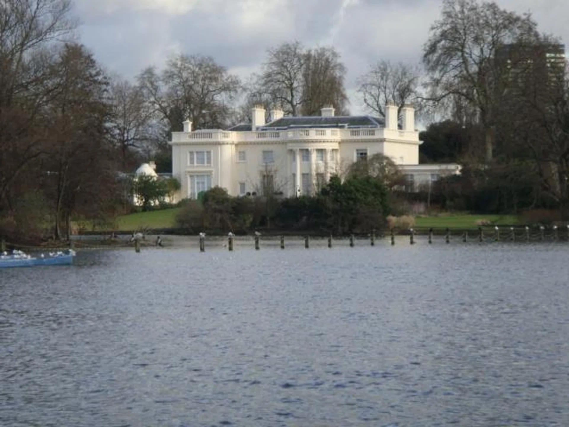 Buyer flips London mega mansion for £56 million mark up