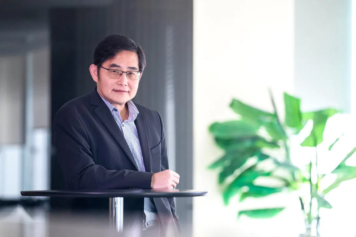  Lim Chung Chun, chief executive of iFast has been named Outstanding CEO of the year for his leadership in growing the company into a regional fintech network with over S$18 billion in assets under administration.