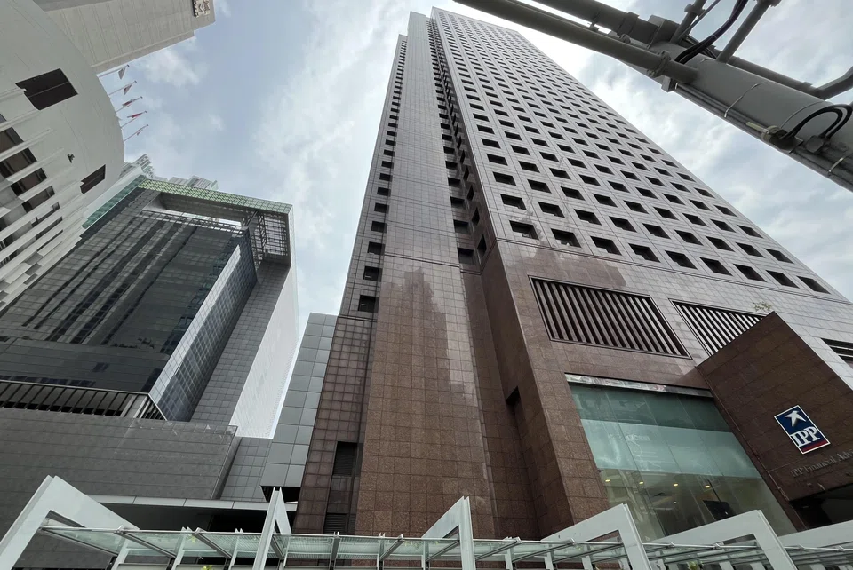 78 Shenton Way’s Tower 1 (first from right) is a 34-storey granite-clad building completed in 1988. The 11-storey glass-clad Tower 2 beside it was completed in 2009.