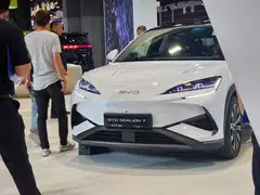 Car dealers say the high COE premiums leading up to the Singapore Motorshow had a moderating effect on sales. 