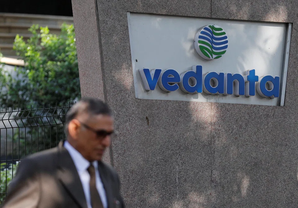 Agarwal’s Vedanta Resources is relying heavily on money from its units to reduce its debt load after it failed to generate US$3 billion via the sale of a zinc mining unit to Hindustan Zinc.