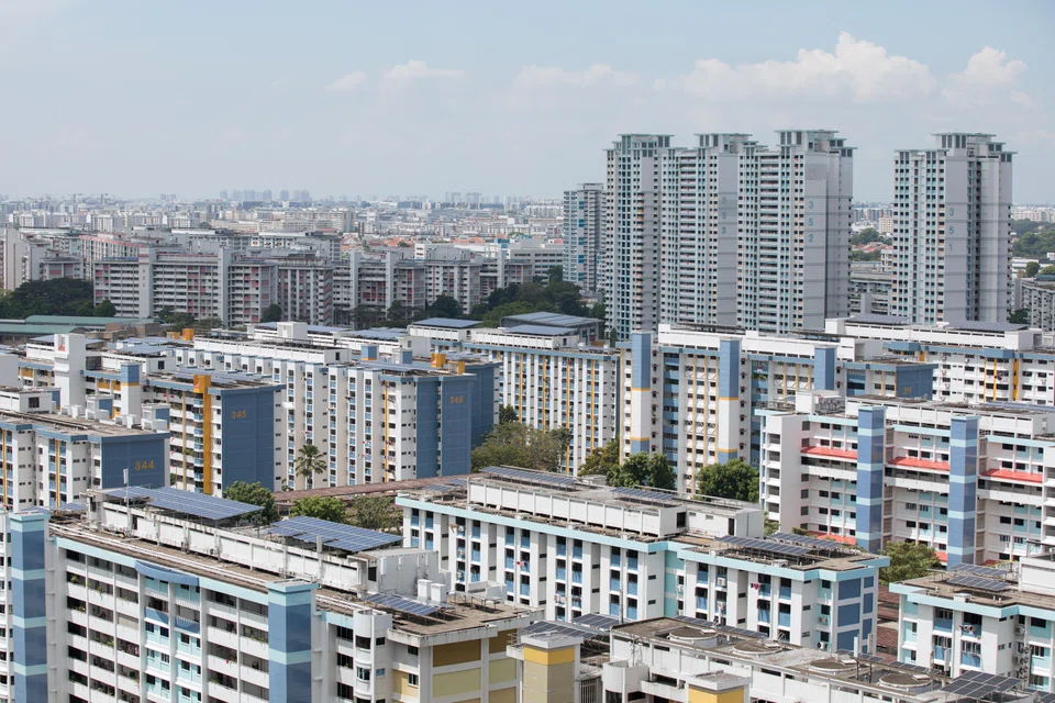 Allowing Singaporean private homeowners to buy resale HDB homes at non-subsidised prices for living can help boost socio-economic integration.