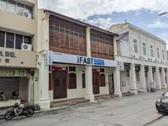 CGS-CIMB’s downgrade in the outlook for iFast (above) comes after the wealth management platform posted an 82 per cent fall in net profit for its fourth quarter ended Dec 31, 2022. 