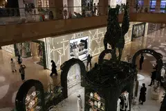 The RatingDog China General Services PMI, compiled by S&P Global, edged down to 52.0 in December from 52.1 the previous month, marking the weakest reading since June.