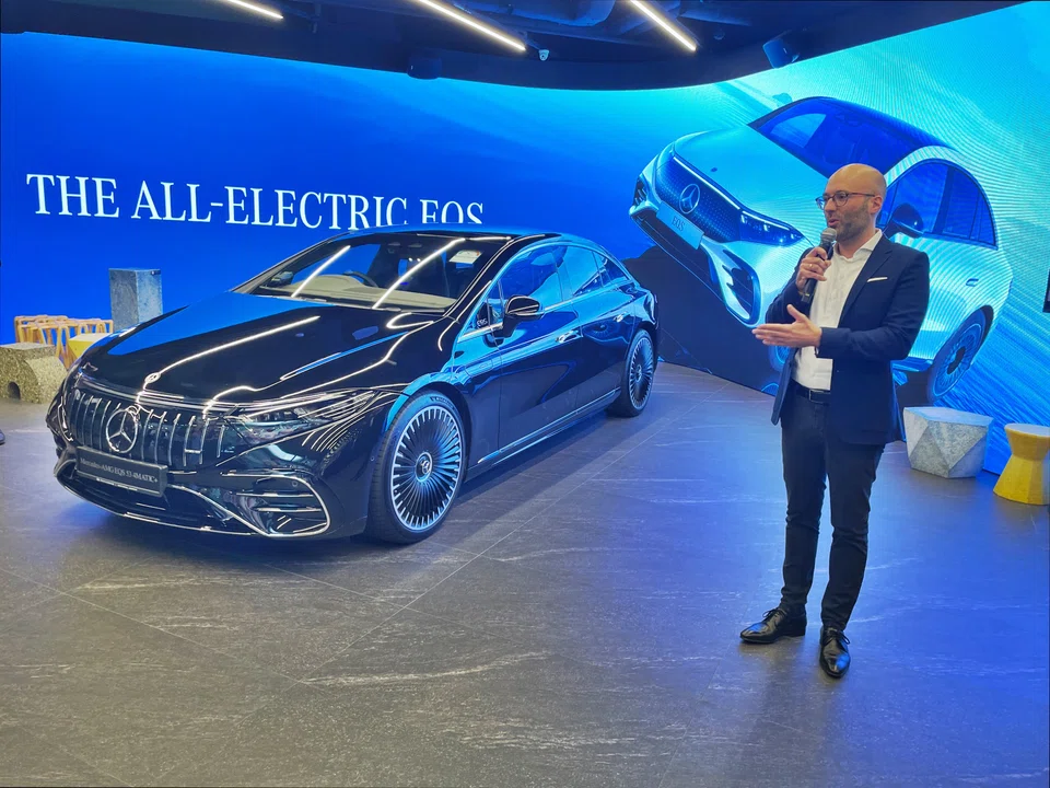 A handful of early buyers in Singapore have already collected their Mercedes EQS, said Claudius Steinhoff, president and CEO of Mercedes-Benz Singapore, at a media launch on Wednesday (Jul 27).