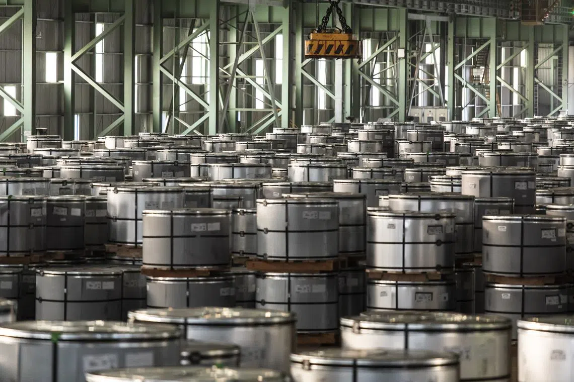 Baosteel is seeking to invest in operations outside of China to better compete on the global stage, and has made an investment in a steel plate venture in Saudi Arabia.