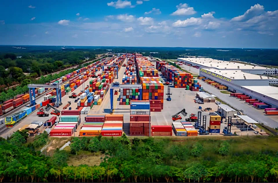 The Perlis Inland Port is slated to begin partial operations in November.  