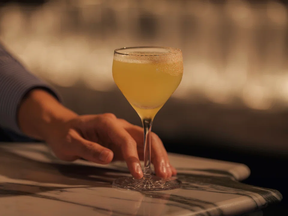 The bar’s signature is the Triple P – for “prolific pineapple pinery”, explains the menu, referring to the history of an area of Sentosa Island now known as Palawan Ridge.