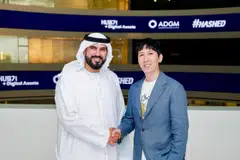 Ahmad Ali Alwan, chief executive officer of Hub71 (left) and Simon Kim, chief executive officer of Hashed.