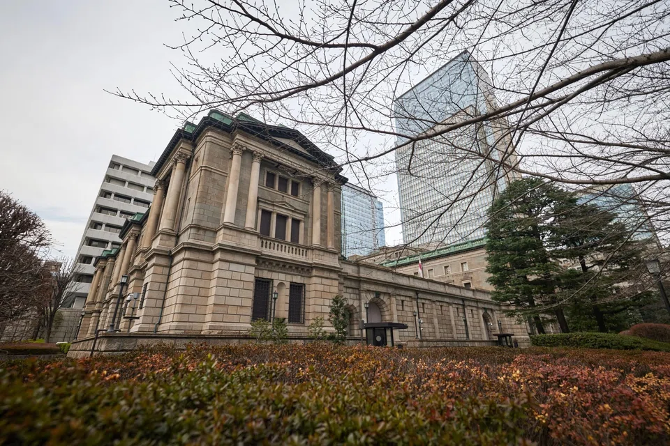 While Japan’s central bank won independence from the government more than a quarter century ago, it has regularly been subject to political pressure in recent decades.