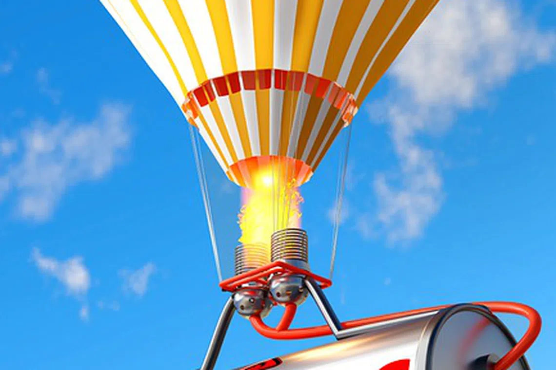 In the last few years, global supply chains gave way to an e-commerce-driven market. 