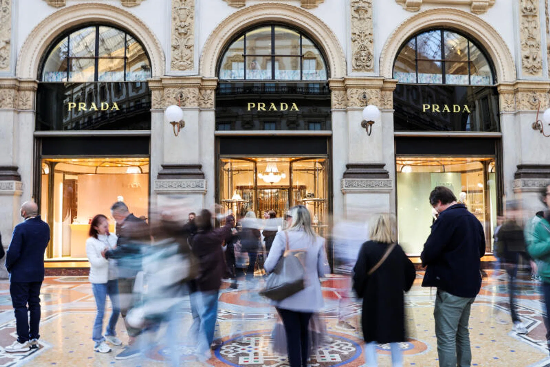 Prada sales rise, boosting hopes of luxury sector recovery