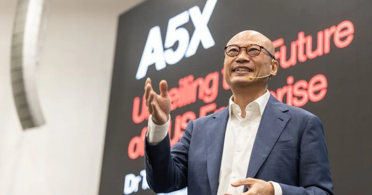 NUS Enterprise rebrands as NUSX and launches AI platform Nova
