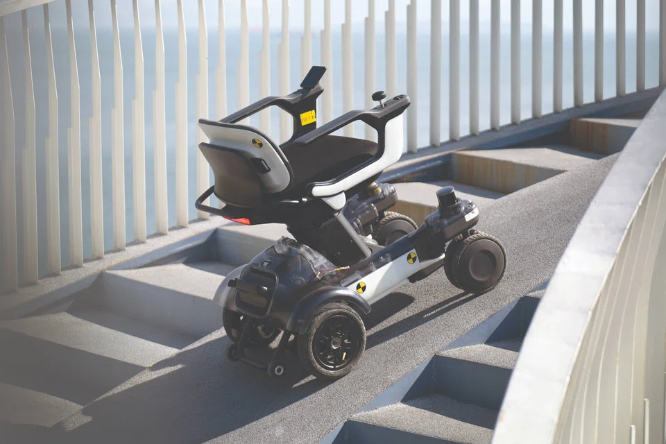 The Strutt ev1 has won the The Red Dot: Luminary 2025 prize. 