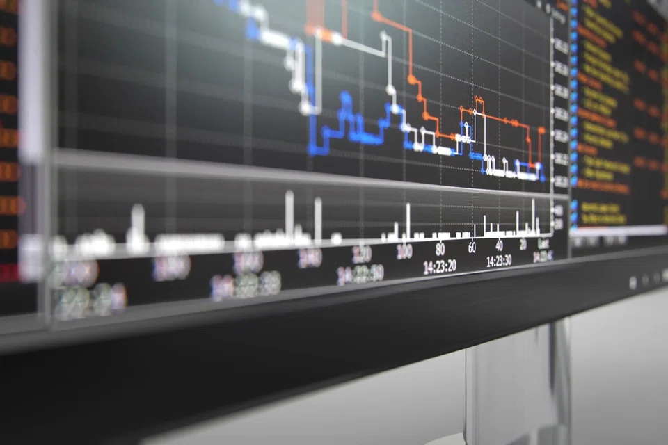 “Due to the ongoing market-wide Bloomberg system issues, the bidding window for this morning’s auction of the 4 per cent 2031 is being extended,” the DMO said.