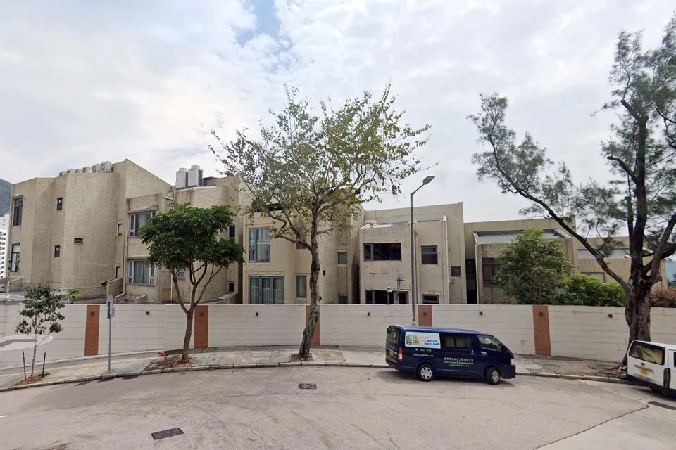 Properties in the luxury Beachfront neighborhood in Repulse Bay, Hong Kong.