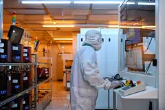 Factory output in the linchpin electronics sector gained 26.2% year on year in November, extending from the previous month’s 4.2% increase.