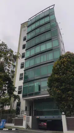 The National Trades Union Congress and its affiliated Food, Drinks and Allied Workers Union met the affected employees at the FDAWU Tower (above) on River Valley Road. 