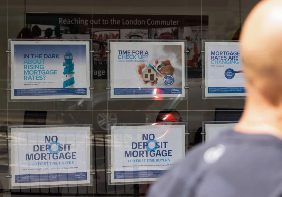 Average two-year fixed rates are now at 6.63 per cent, up from 6.54 per cent last Friday and a fraction below their peak of 6.65 per cent on Oct 20.