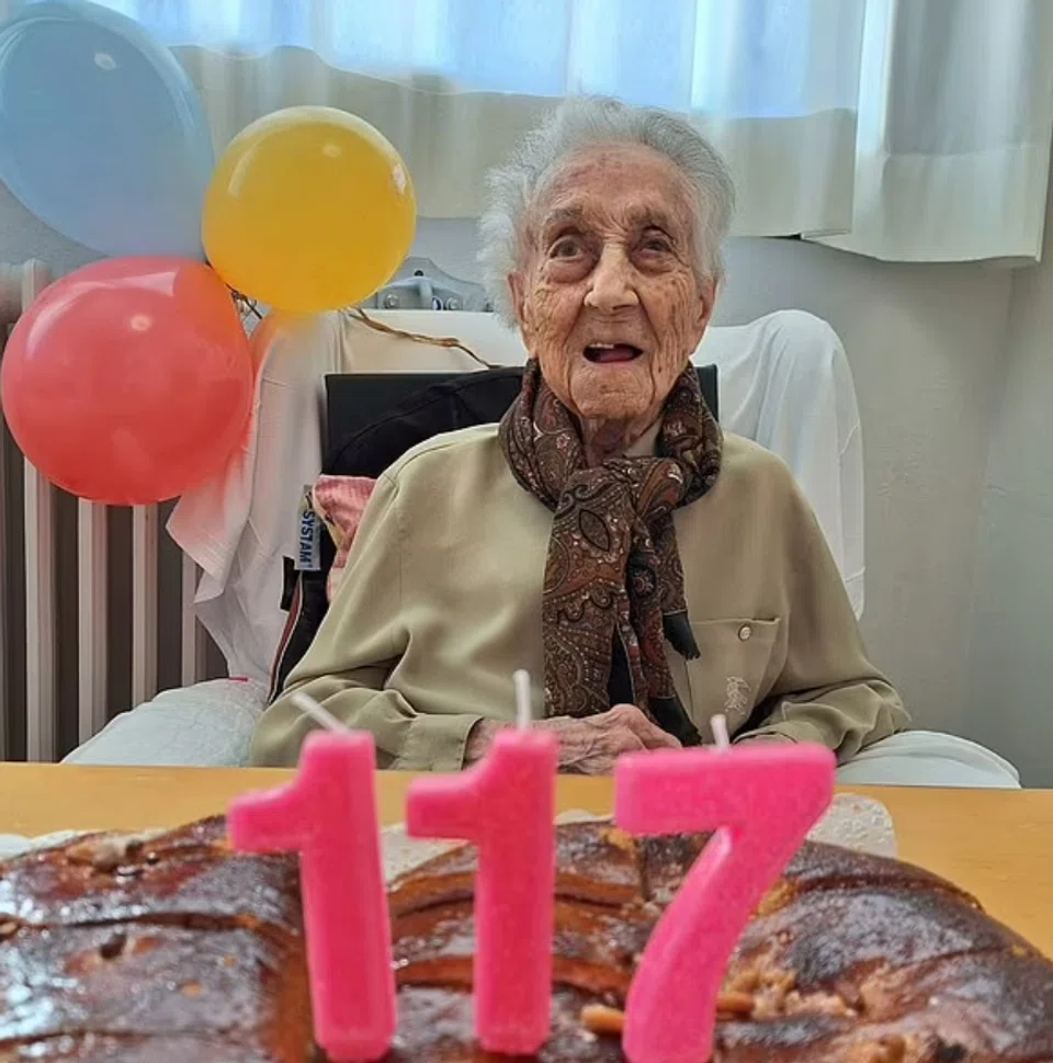 “The time is near. Don’t cry, I don’t like tears. And above all, don’t suffer for me. Wherever I go, I will be happy,” says Maria Branyas.